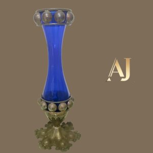 Vaso azul cobalto com bronze