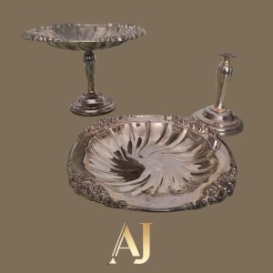 Duas Fruteiras com banho de prata