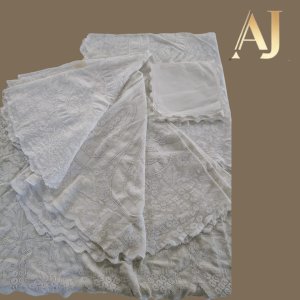 Conjunto com 3 toalhas de mesa de labirinto branca 