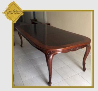 Mesa Francesa com Marchetaria