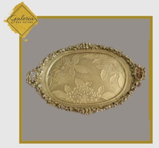 Bandeja em puro bronze, medindo 45 x 28 cm