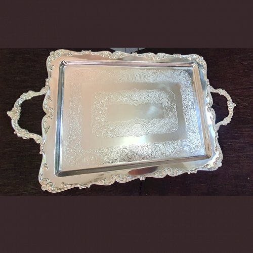 Bandeja com desenhos banhada a prata Ref 030