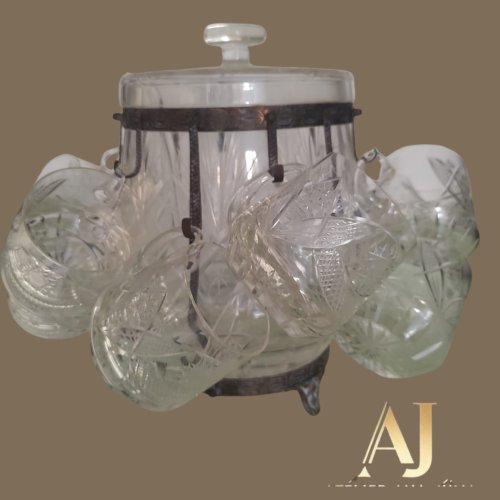 Poncheira com 12 canecas e concha 