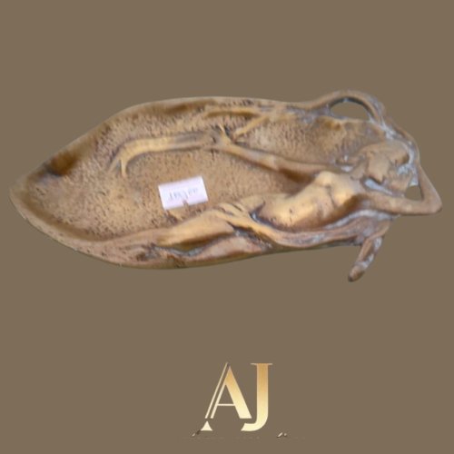 Mini Bandeja ou cinzeiro Enfeite mulher; 